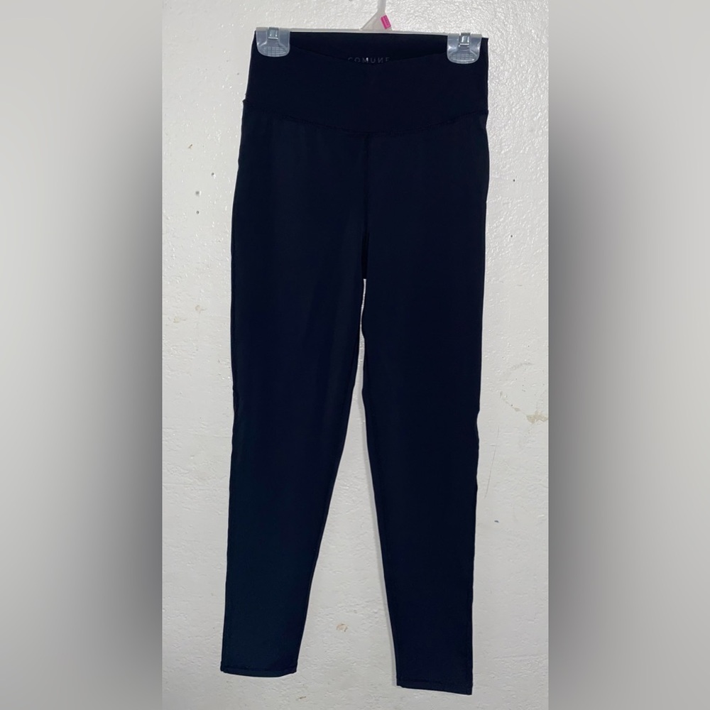 Comune Performane leggings